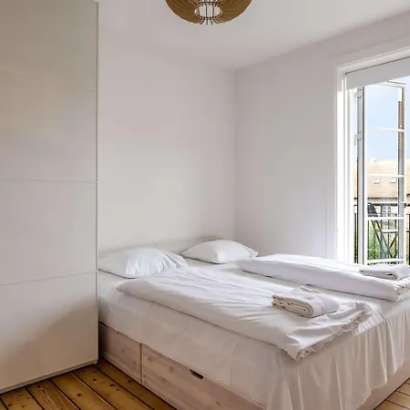 Cozy 2-bedroom Apartmán